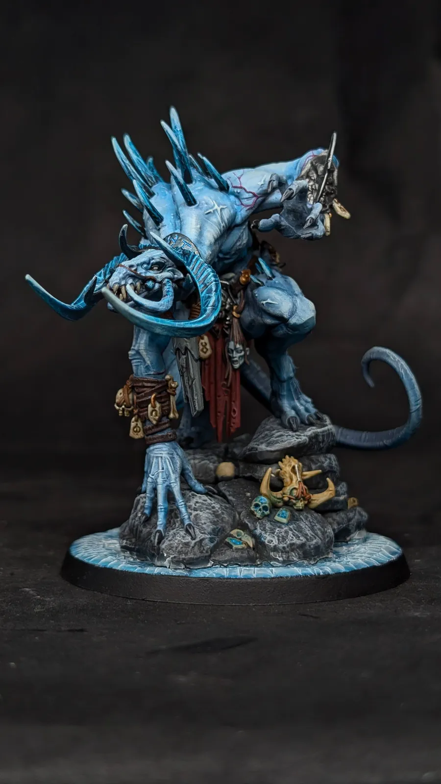 Wilderfiend des Slaves to Darkness peint à la main par Fifty Minis Studio
